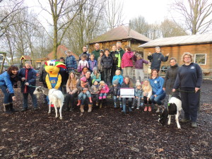 cheque kinderboerderij dec 2014 025